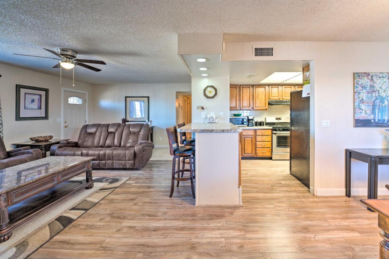 Lake Havasu Home With Pool - 2 Miles To Waterfront! Lake Havasu City Εξωτερικό φωτογραφία