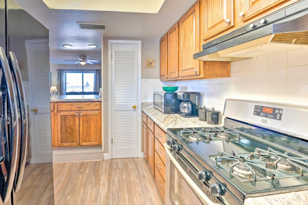 Lake Havasu Home With Pool - 2 Miles To Waterfront! Lake Havasu City Εξωτερικό φωτογραφία