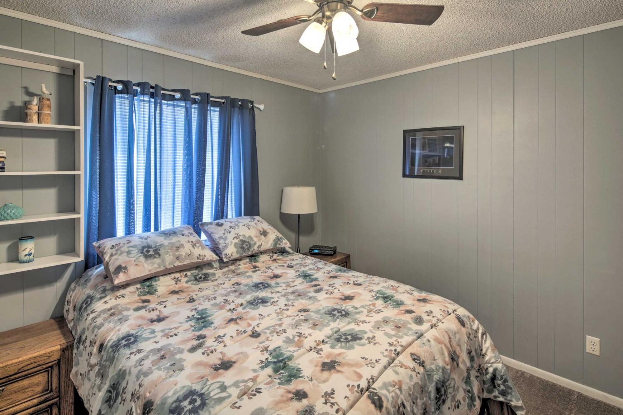 Lake Havasu Home With Pool - 2 Miles To Waterfront! Lake Havasu City Εξωτερικό φωτογραφία